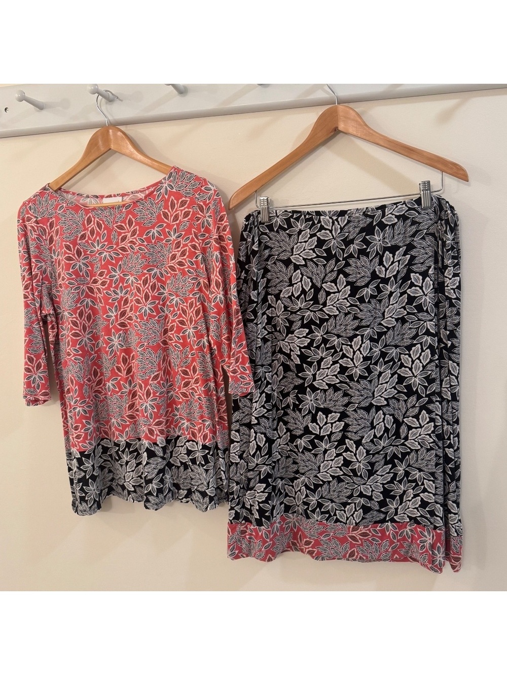J.Jill Petite Large Floral Print Top and Skirt Set